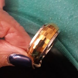 👀 2 Very sharp mens rings